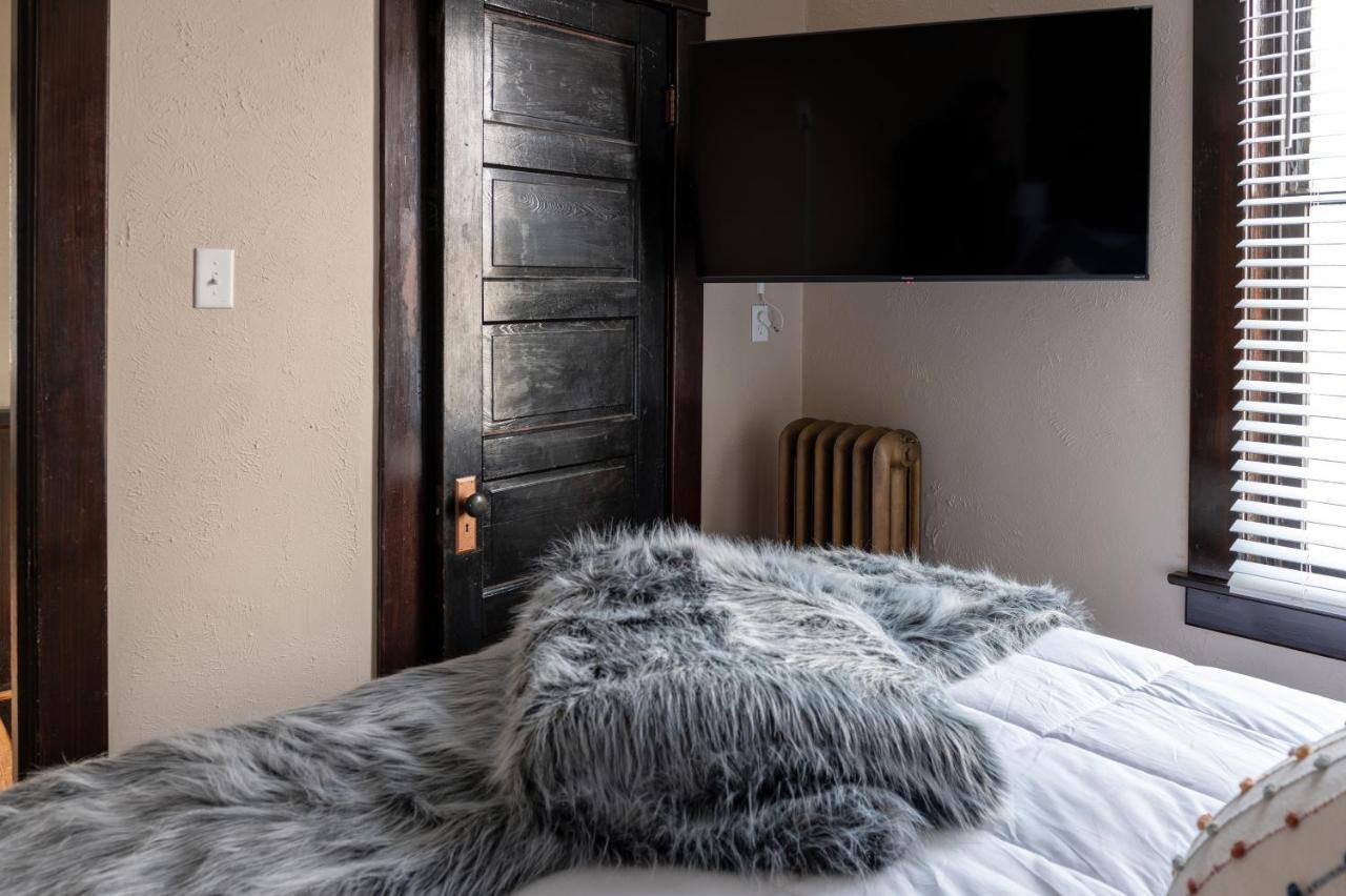 Updated 3 Bedroom Unit With Balcony! Кейп-Жирардо Экстерьер фото